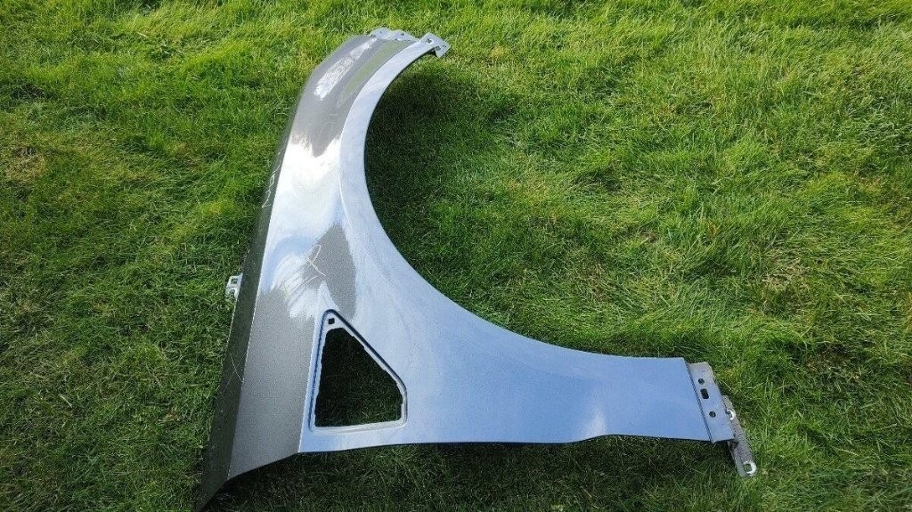 Ford S-Max SMax S Max MK2 2015 - 2023 - pravy blatnik - 6