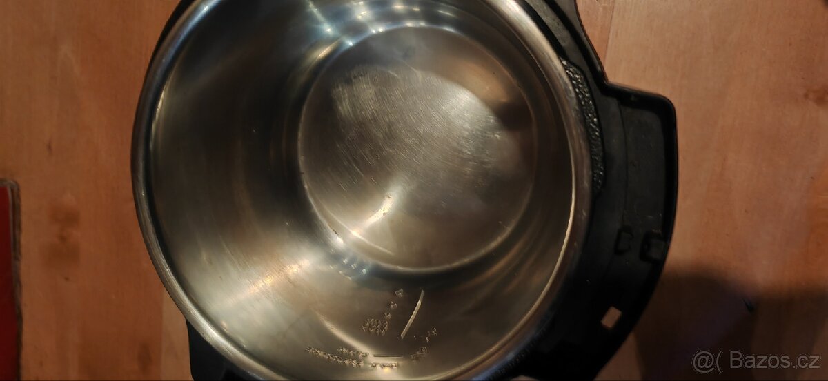 Multifunkční hrnec Tesla Elitecook K70 - 6