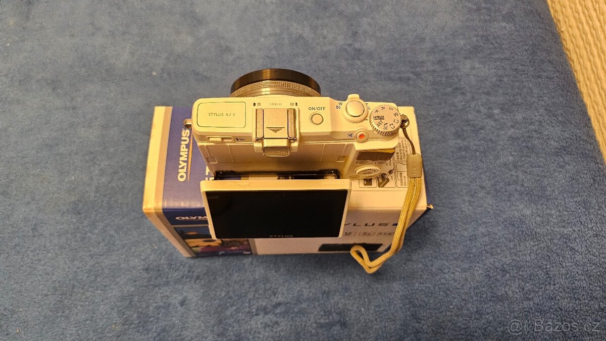 Olympus STYLUS XZ-2 - 6