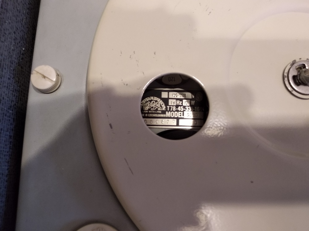 Gramofon - měnič SUPRAPHON GZ651 - 6