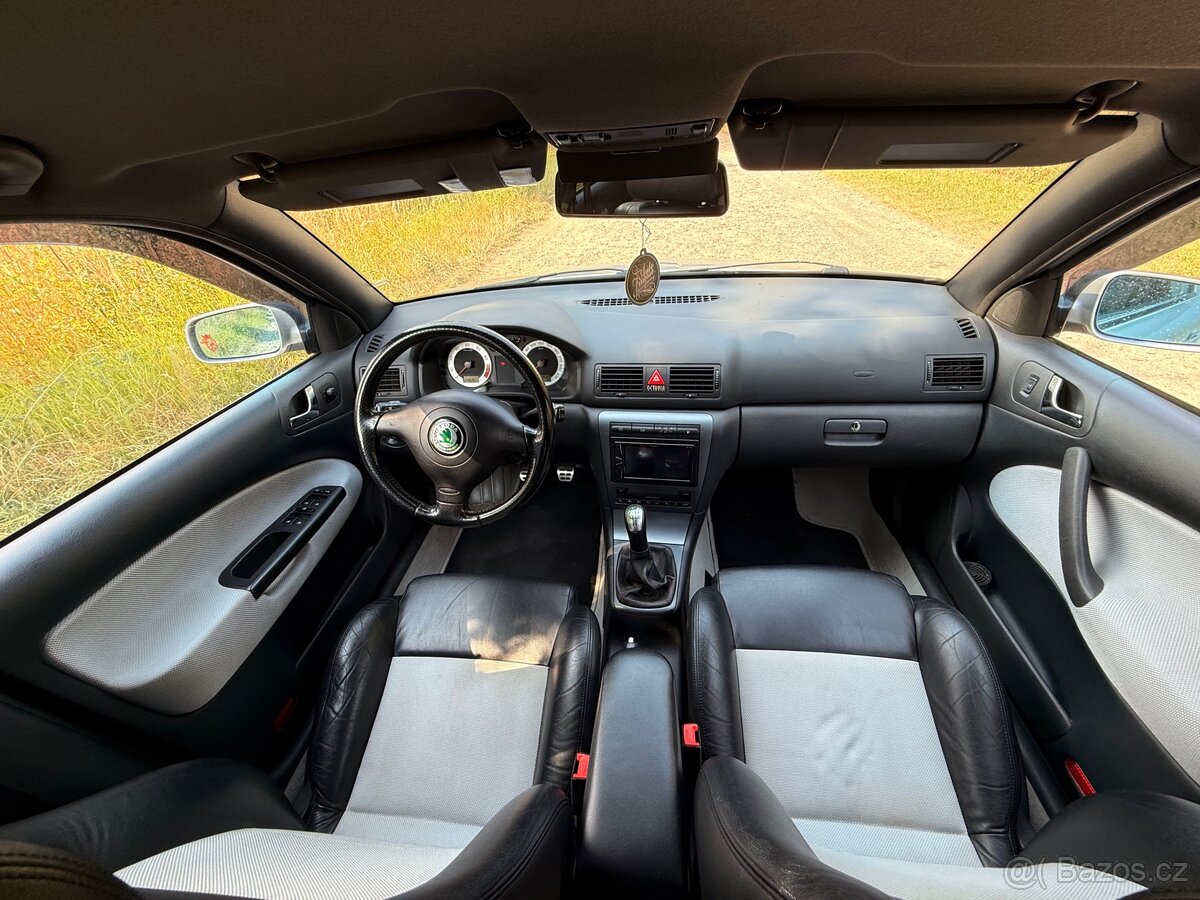 Škoda Octavia RS 1.8T - 6