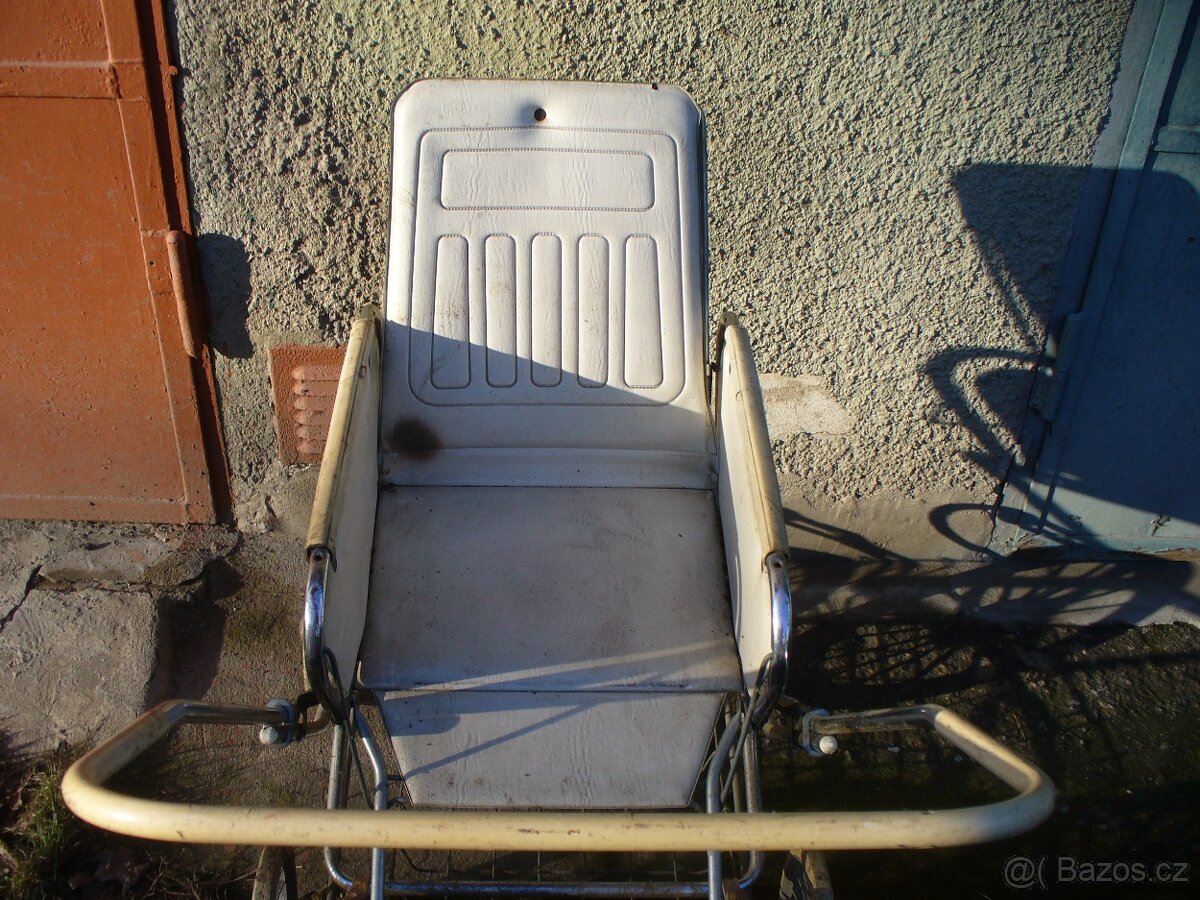 retro kočárek - 6