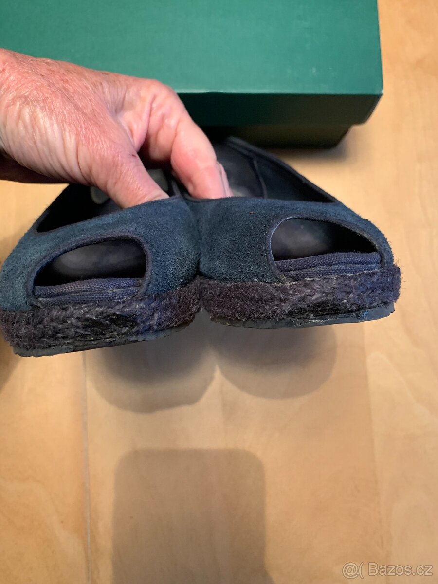 dámské tm. modré botky zn. Lacoste - vel. 38 - 6