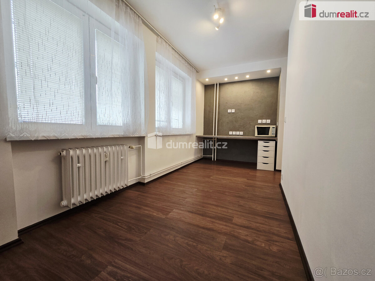 Pronájem bytu 2+kk 77 m², Praha - Břevnov - 6