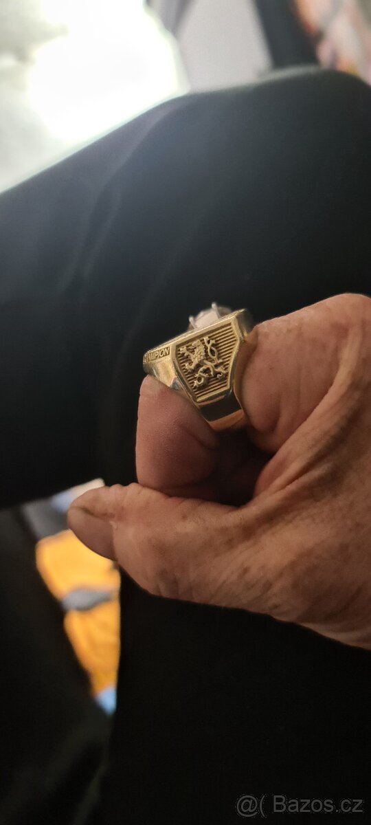 Zlatý masivní prsten speciálních jednotek PLATÍ POUZE DO PON - 6