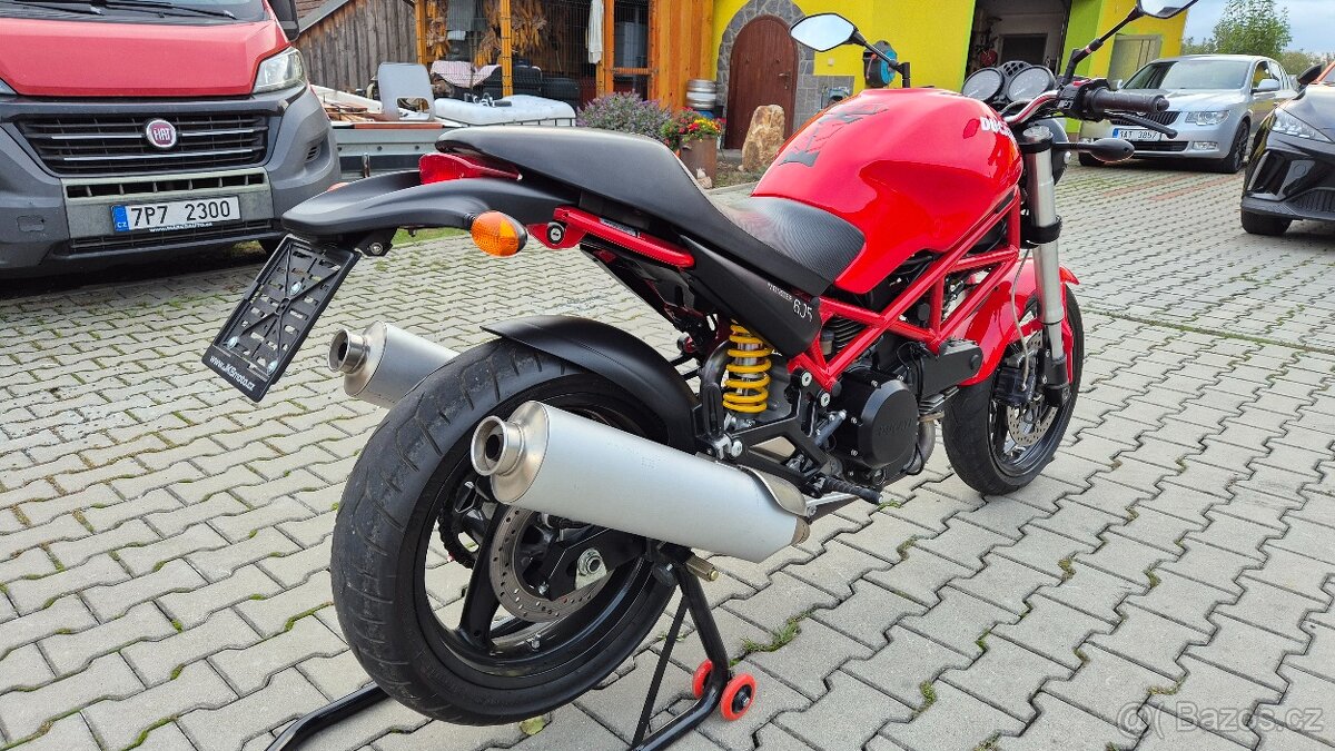 Ducati Monster 695 POUZE 12 600 KM - 6