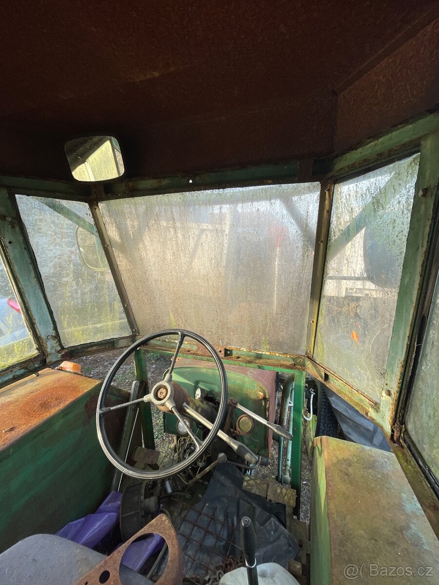 Rám a kabina Zetor super - 6