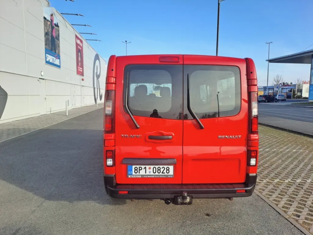 Renault Trafic, 2.0DCI L2 6.MÍSTNÉ DPH PERFEKT 1 - 6
