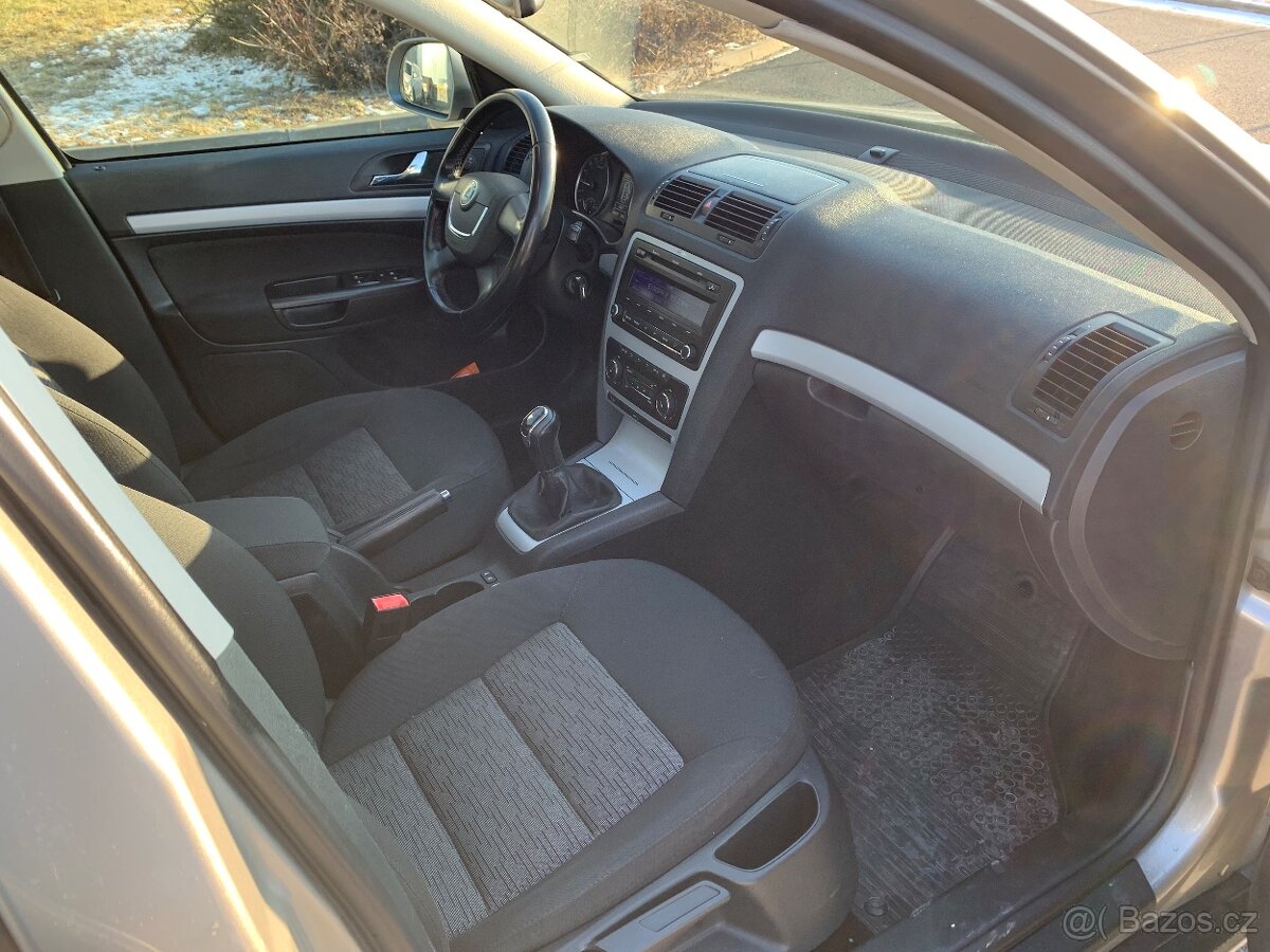 Škoda Octavie 2 - 6