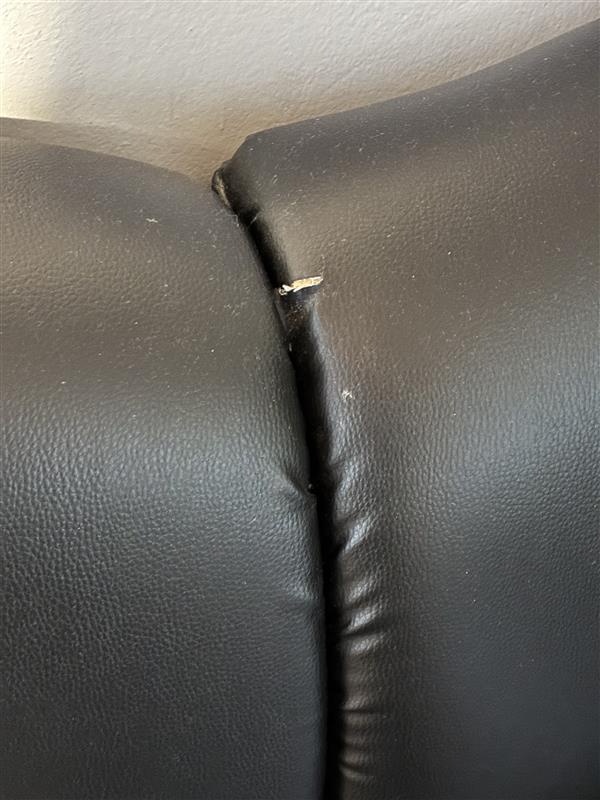 Koženkový gauč - 6