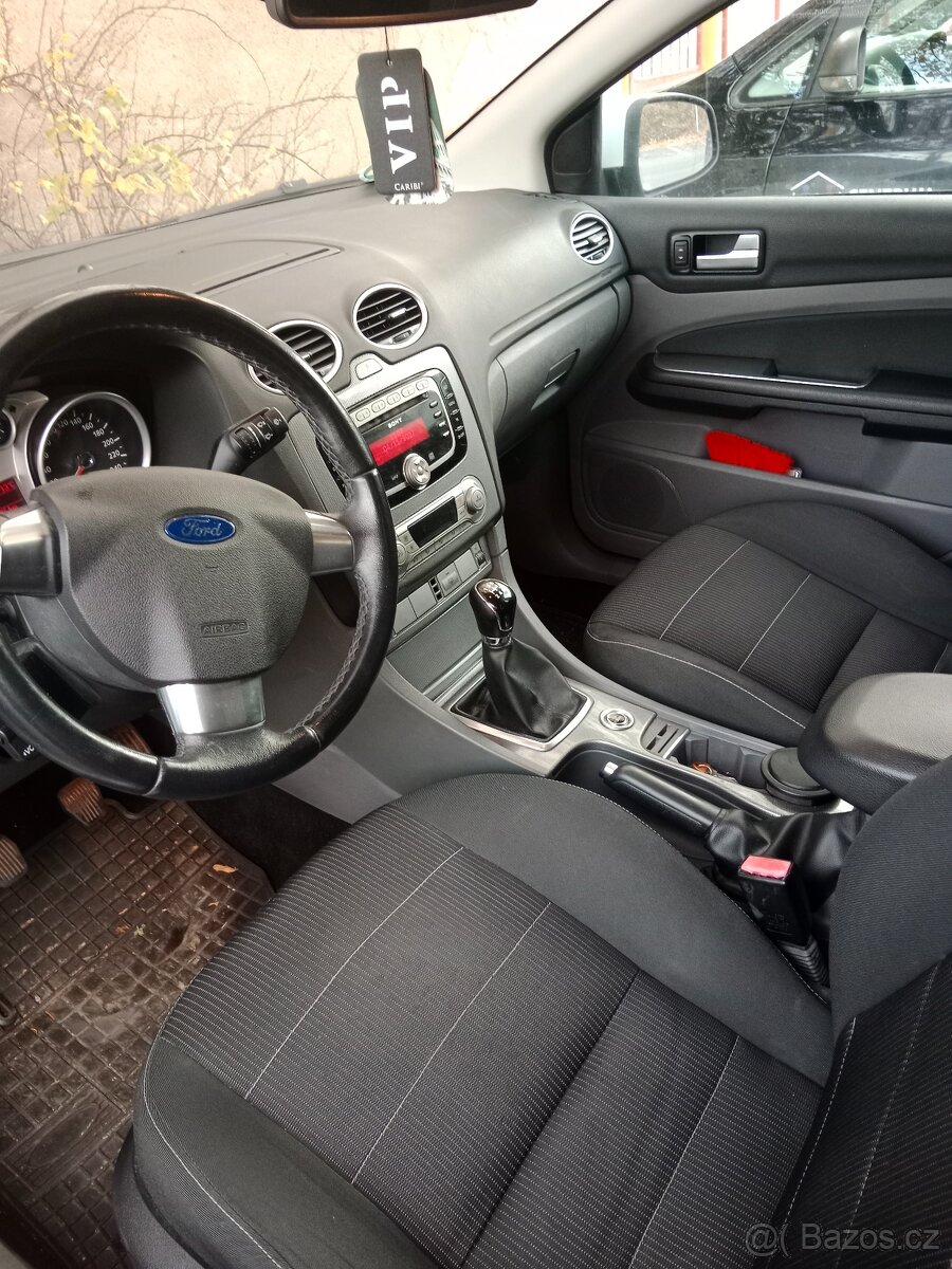 ford fokus mk2 2010 - 6