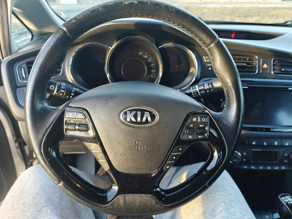 KIA CEED Kombi - 6