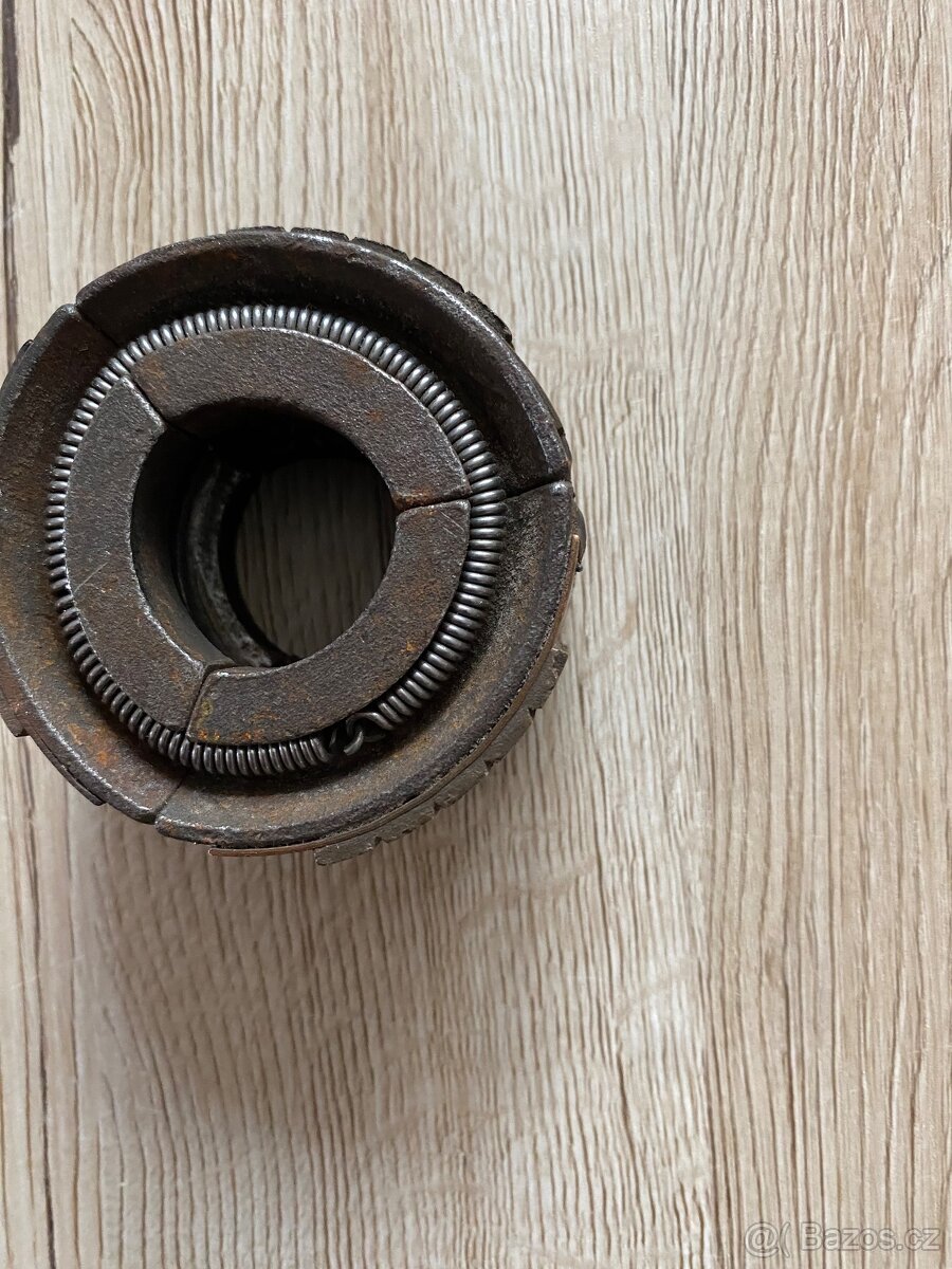 Odstediva spojka Vari - 6