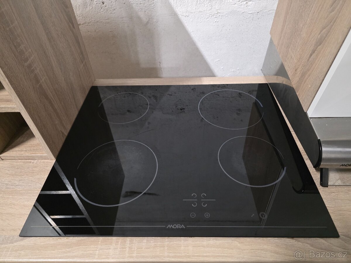 Kuchyňská linka se spotřebiči - 6