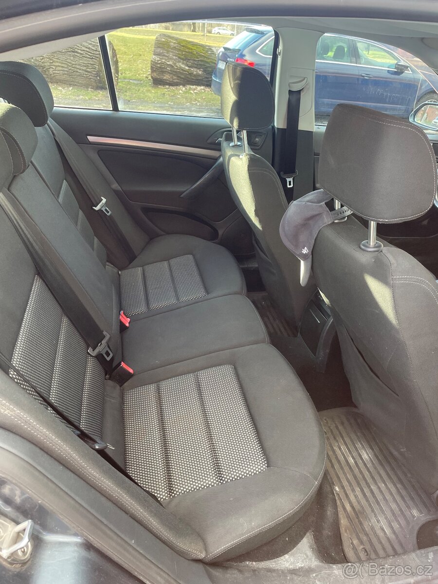 Skoda octavia II 1.6mpi - 6