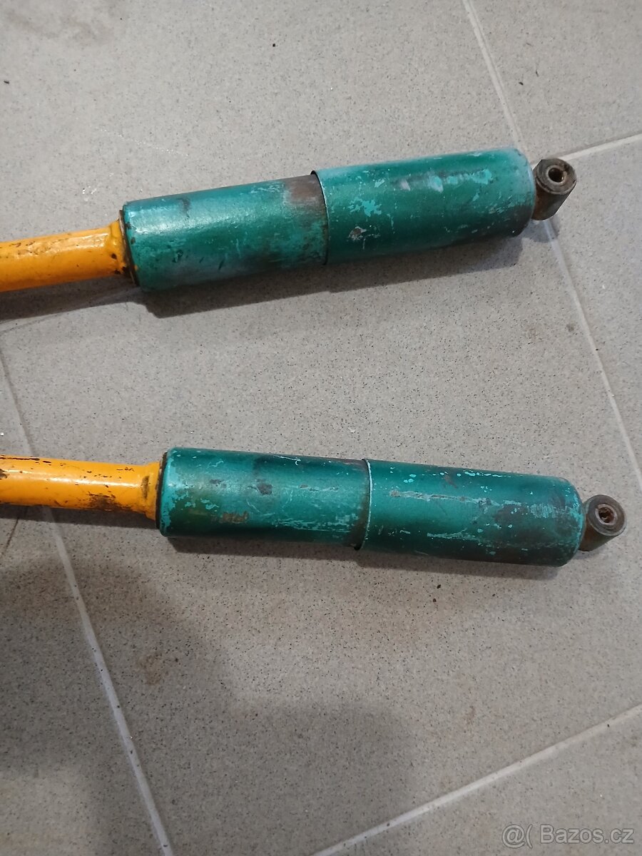 Jawa 50 pionyr - zadni tlumice - 6