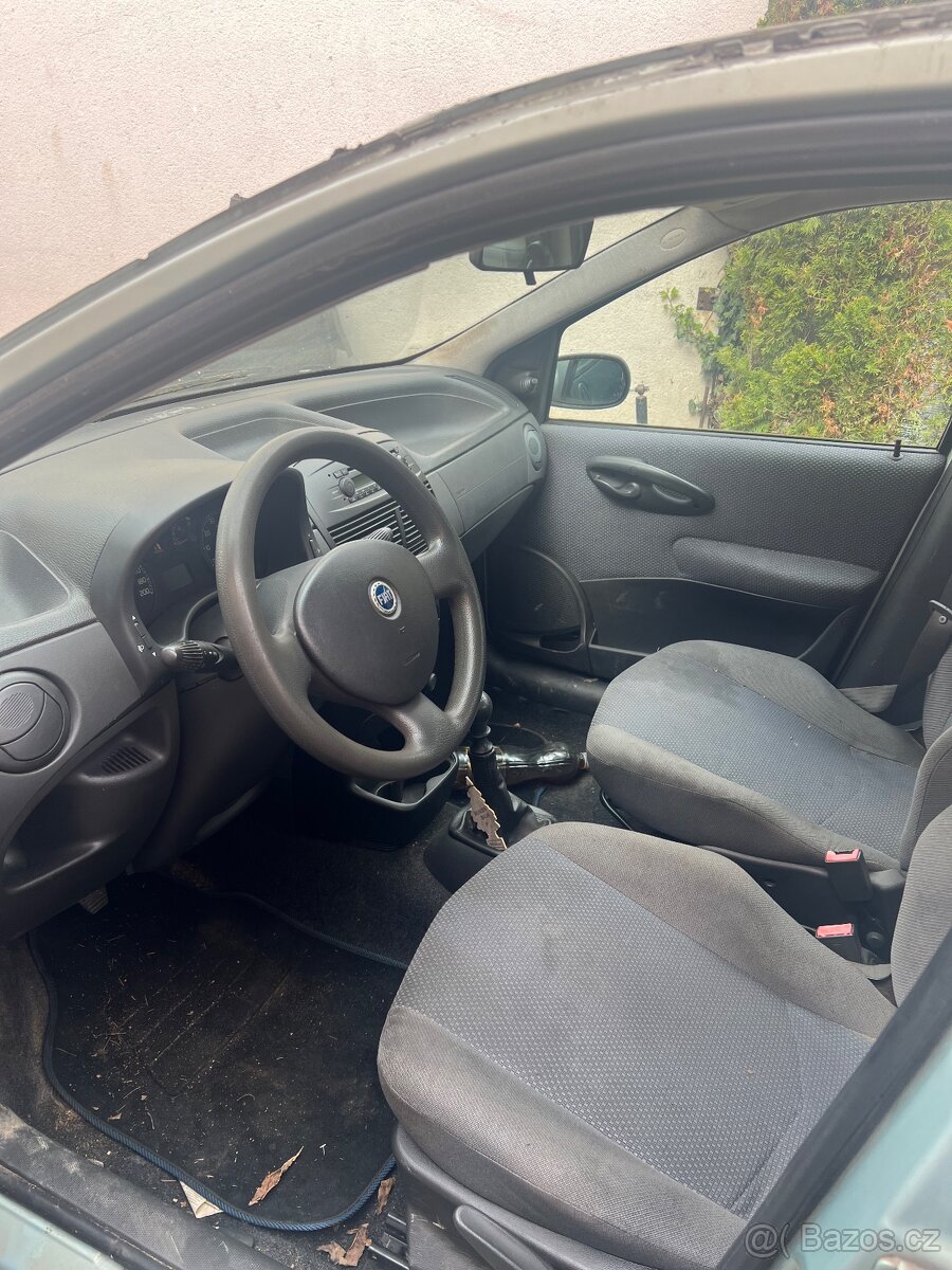 Fiat Punto - 6