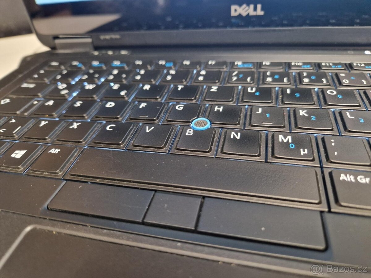 DOTYKOVÝ Dell Latitude 7440 / i7 / 16GB / 256SSD / Win 11 - 6