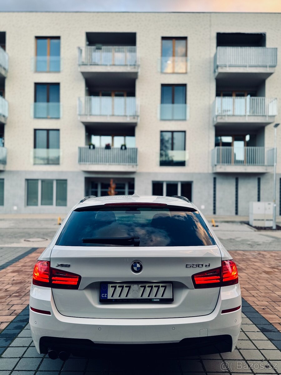 BMW 530d M-paket xDrive facelift Harman/Kardon HUD ČR 2016 - 6