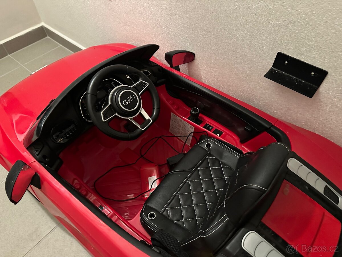 Elektrické autíčko Audi R8 Spyder (2-8 let, do 30 kg) - 6
