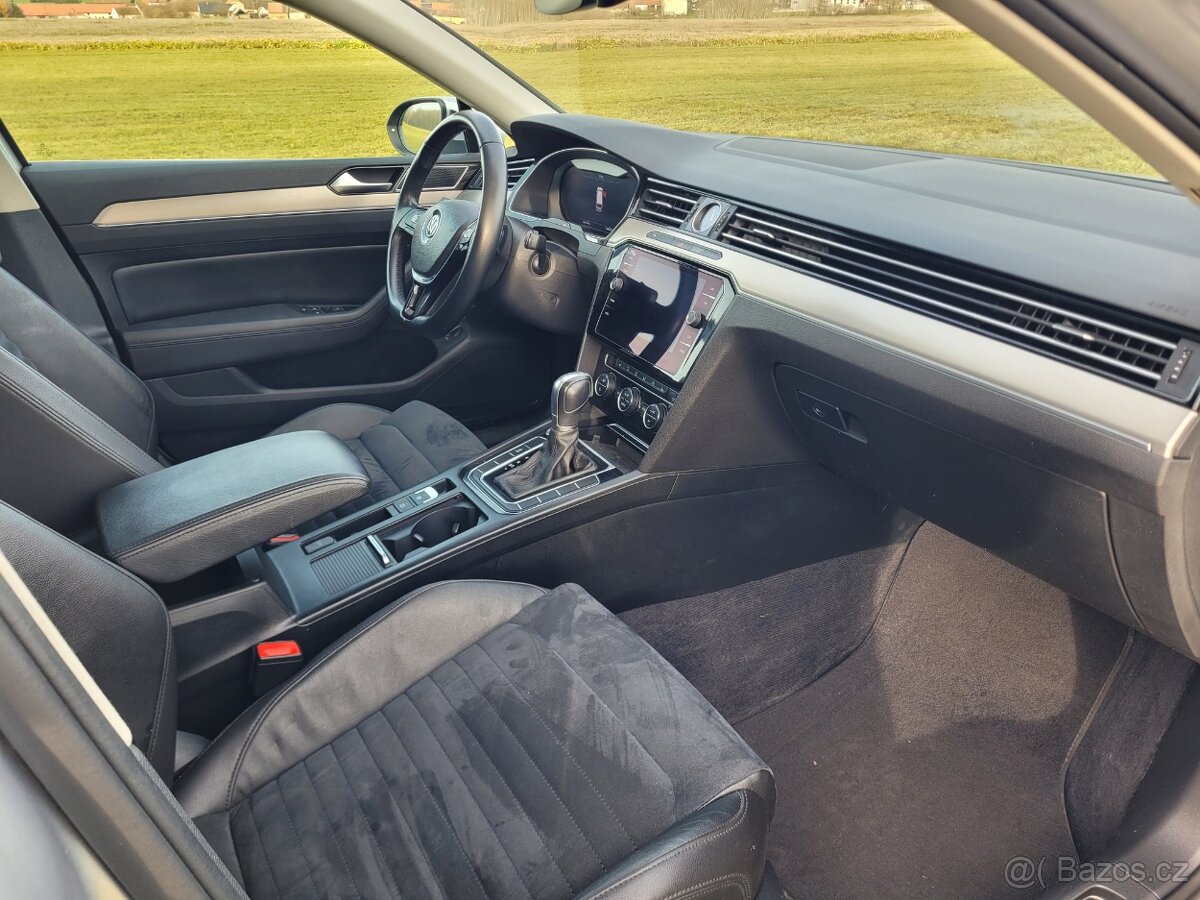 Volkswagen Passat, Kombi 2,0 TDI Highline - 6