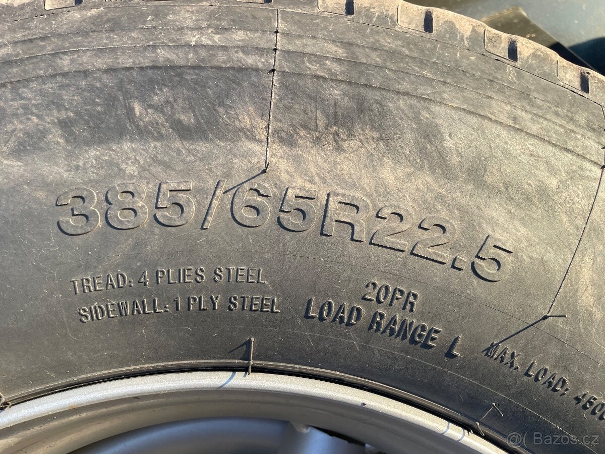 Traktorový přívěs Molčik ZDK 24000 – třístranný sklápěč - 6