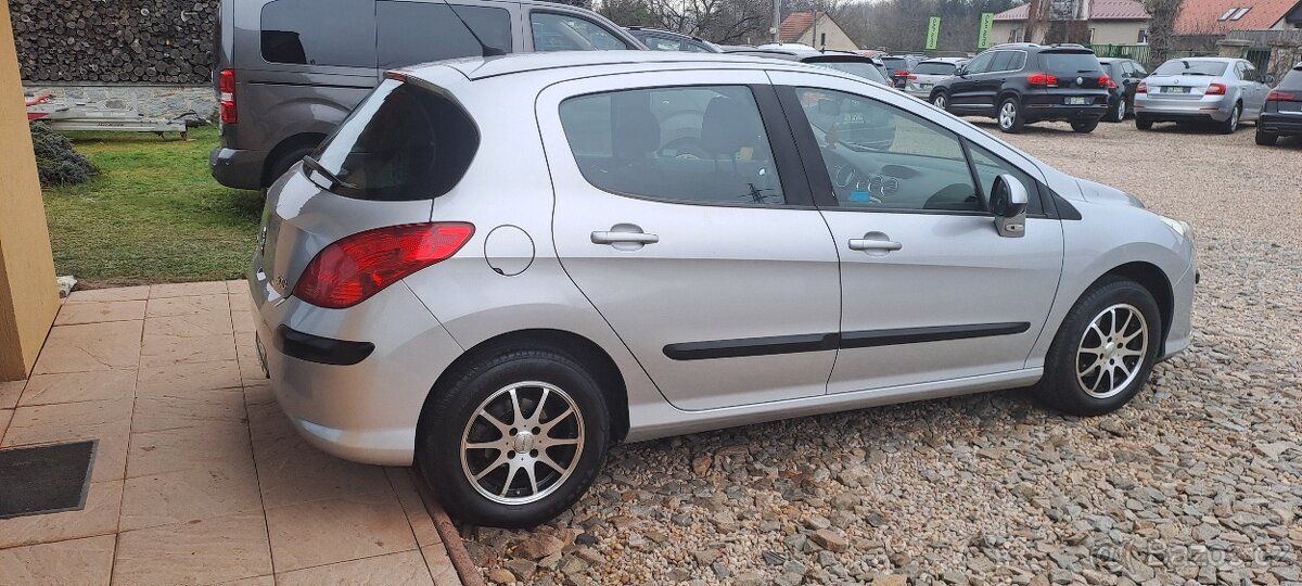 Peugeot 308 1.4i 70kW ČR 1.MAJ KLIMA - 6