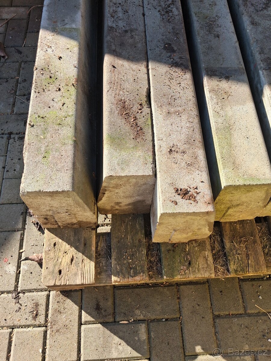 Obrubník silniční. - 6