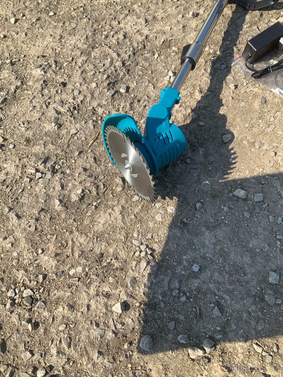 AKU křovinořez - 6