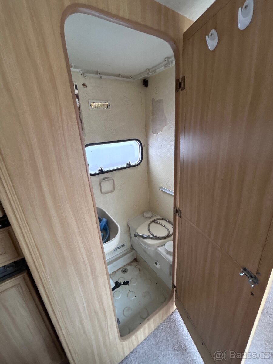 Prodám karavan k renovaci - 6