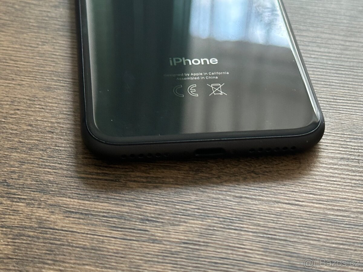 Apple iPhone 8 64Gb - 6
