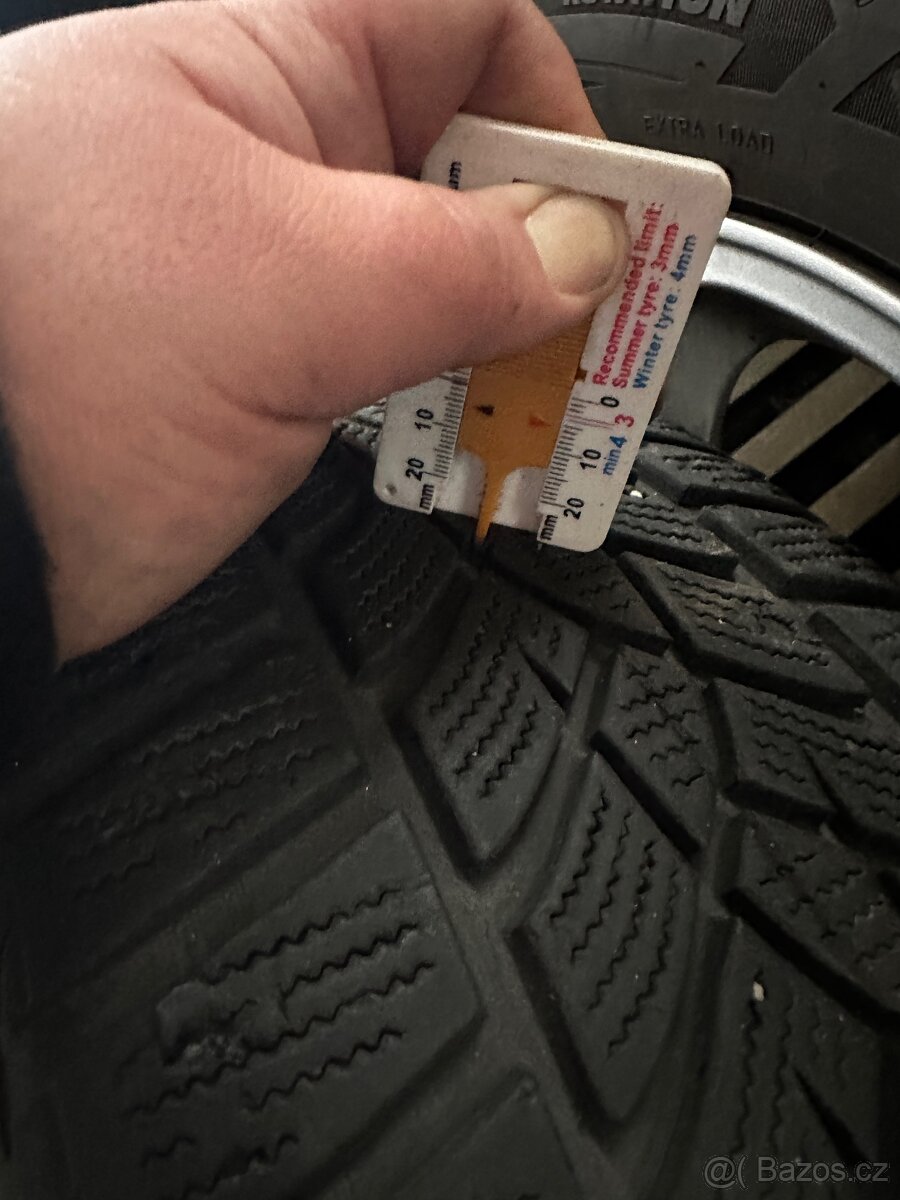 5x108 R16 6,5J ET50 + 215/60 R16 Dunlop zimné - 6