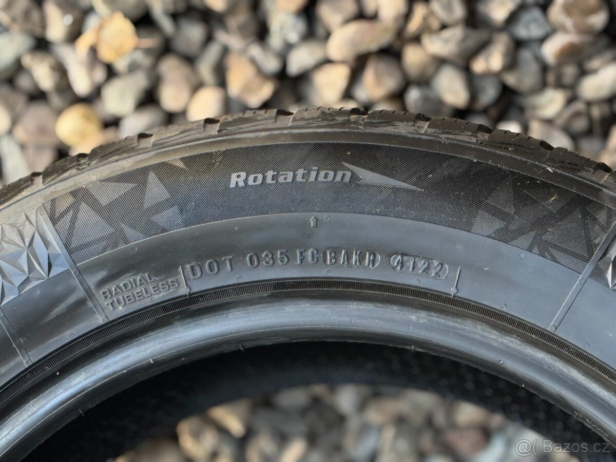 235/55/17 - Nexen zimní pár pneu - 6