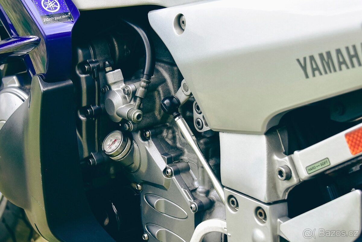 Yamaha FJR 1300 ZLEVNĚNO - 6