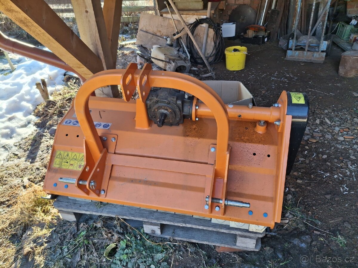 Malotraktor Kubota GT3 - 6