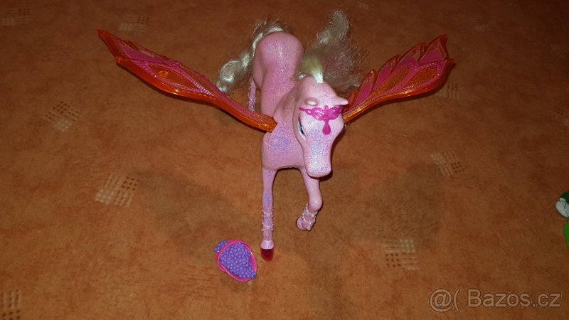 PRODAM STARSI HRACKY 1 - 6