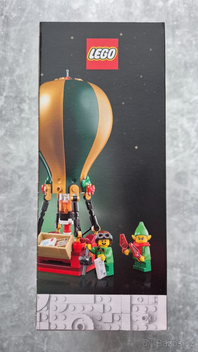 LEGO Icons - Santa post office 10339 - 6