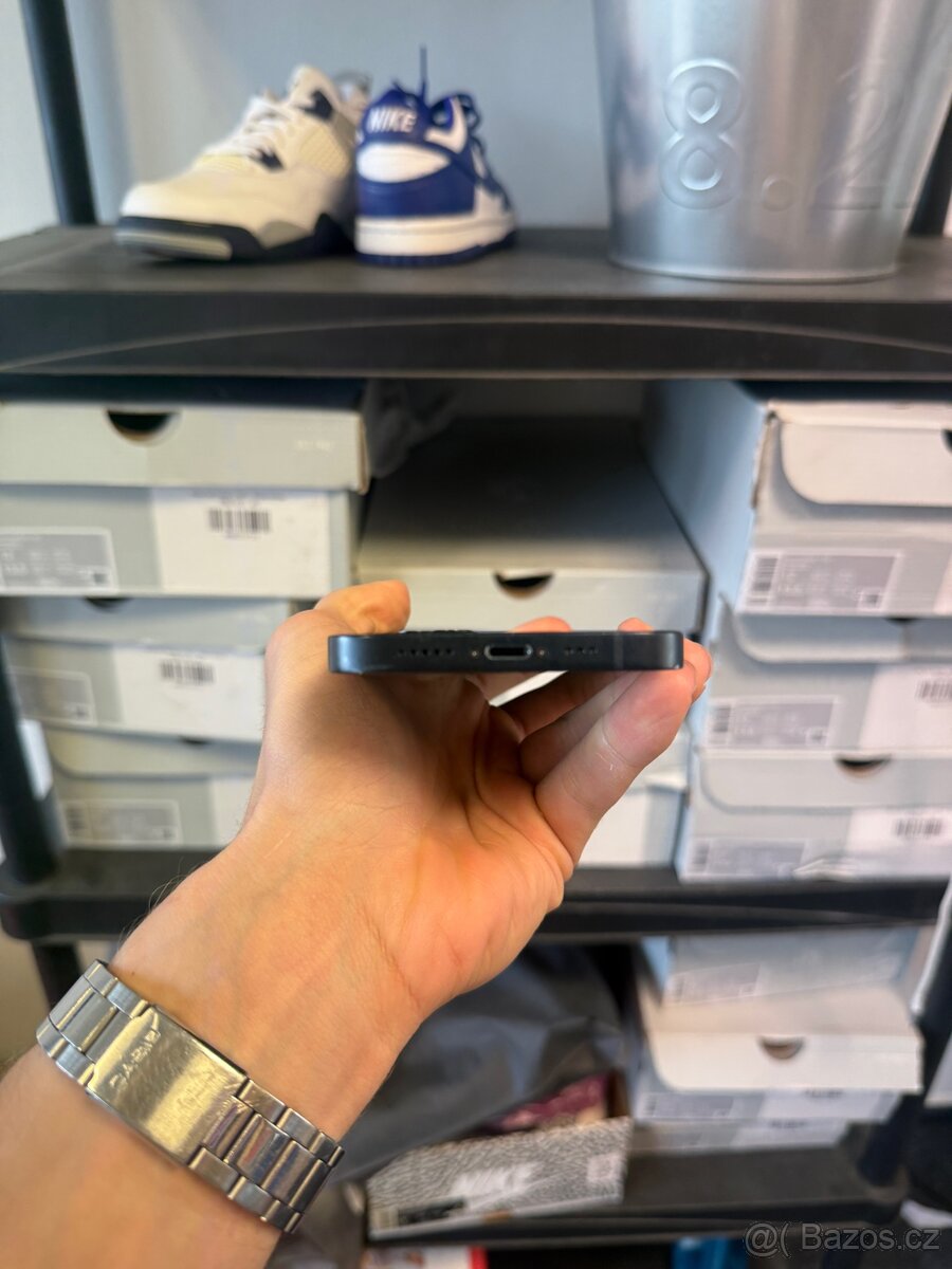 iPhone 13 Midnight 128Gb - 6