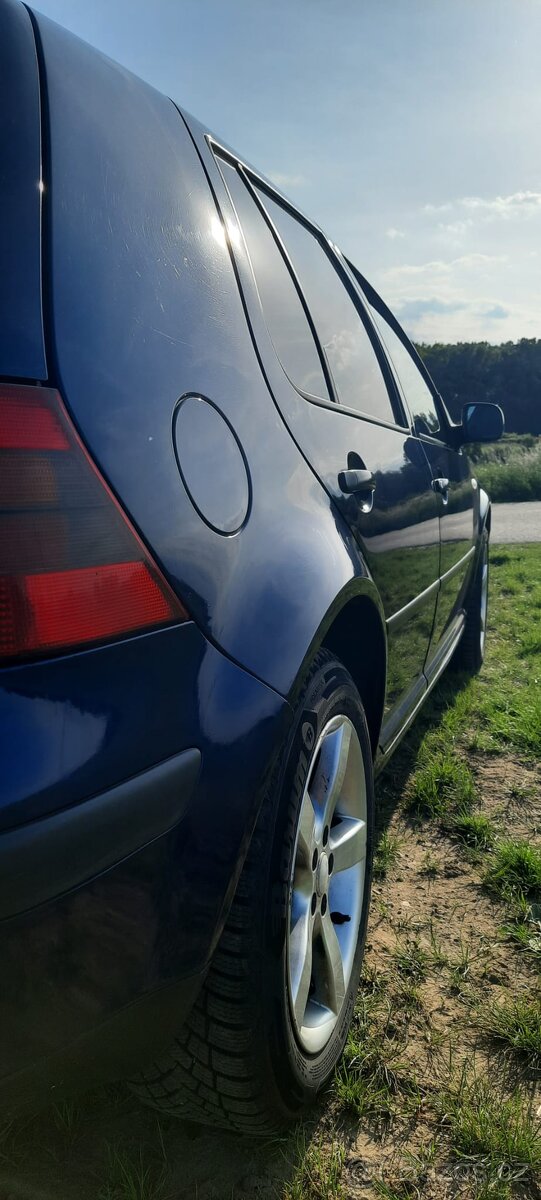 Vw golf 4 1.6 benzin rok 2002 - 6