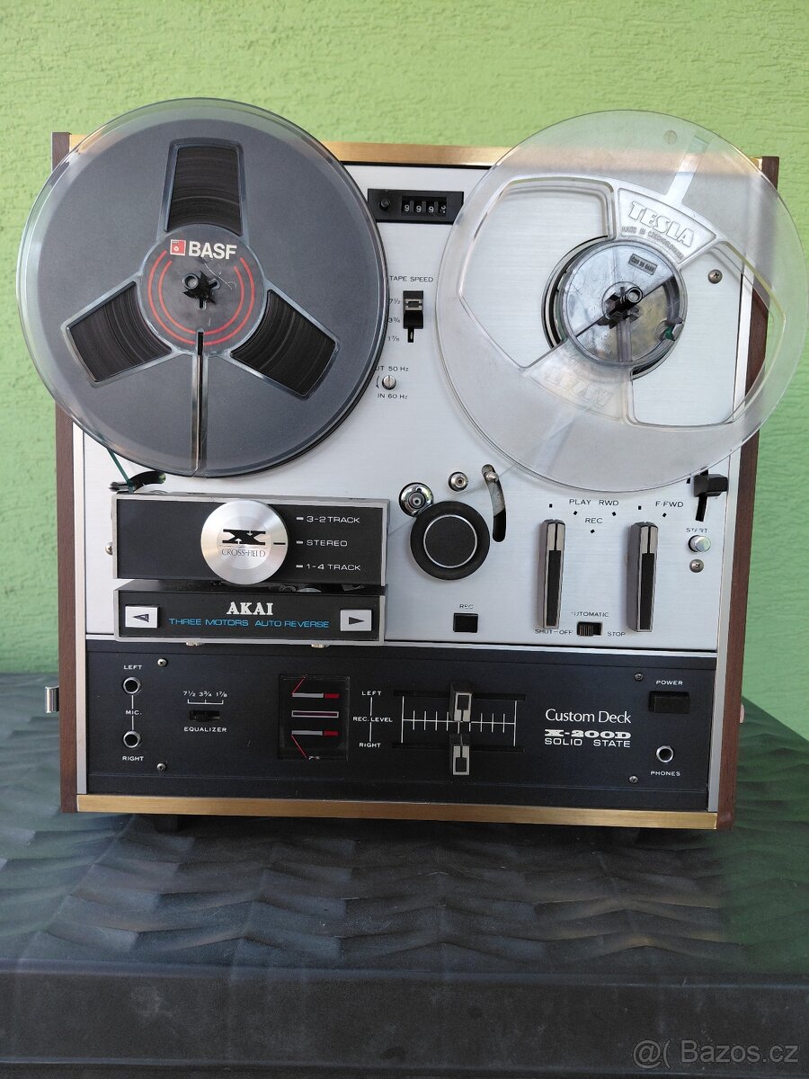 AKAI X-200D - 6