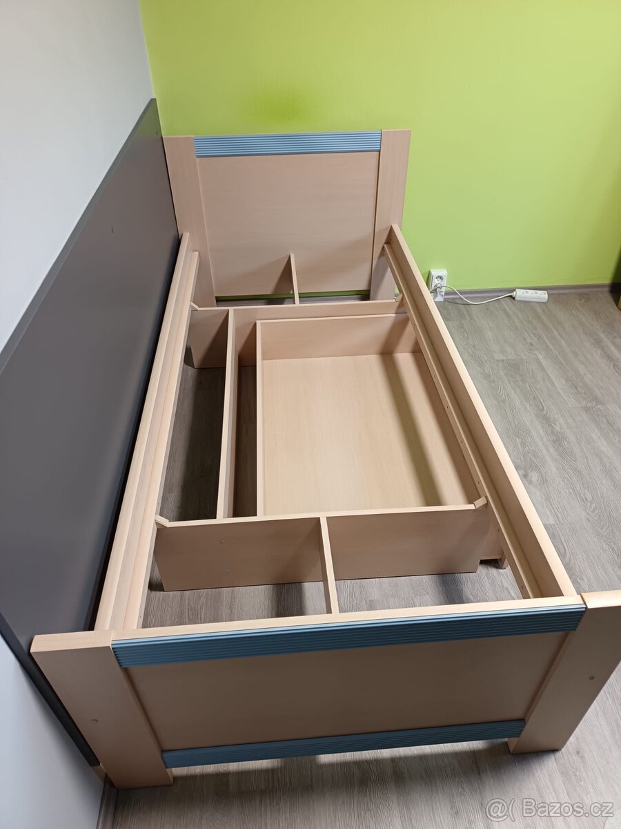 Postel 90x200 + matrace + rošt - 6