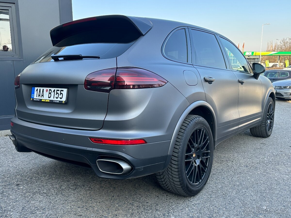 Porsche Cayenne 2016 - 6