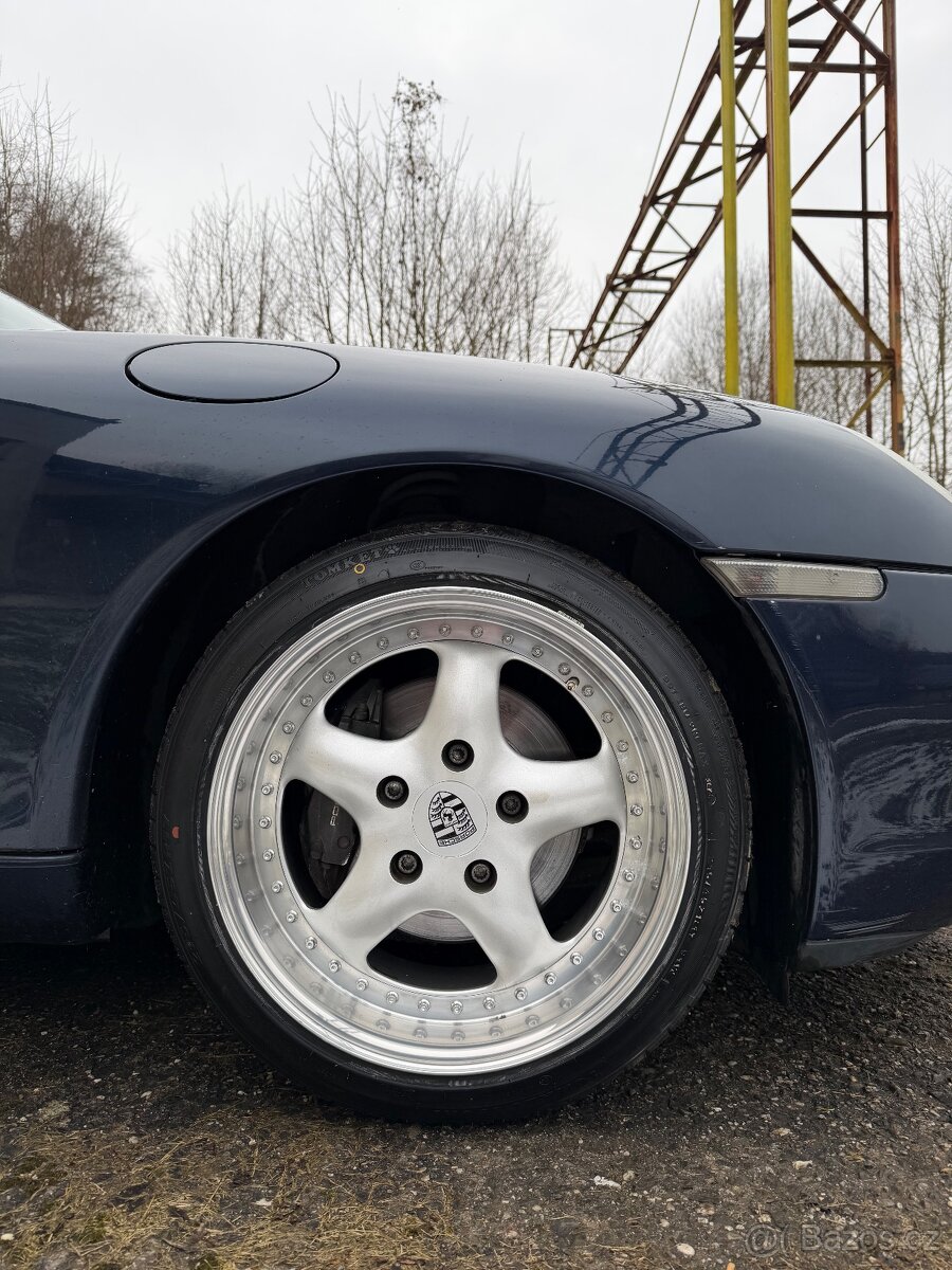 Porsche Boxster 2.7 - 6