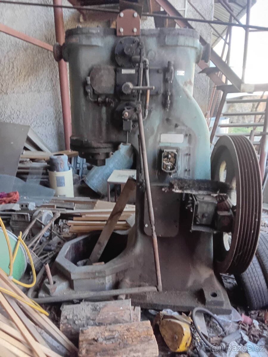 Pneumatický buchar CFA80 - 6