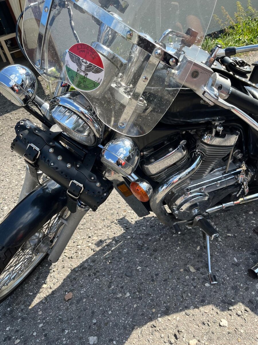 Suzuki VS 750 intruder - 6