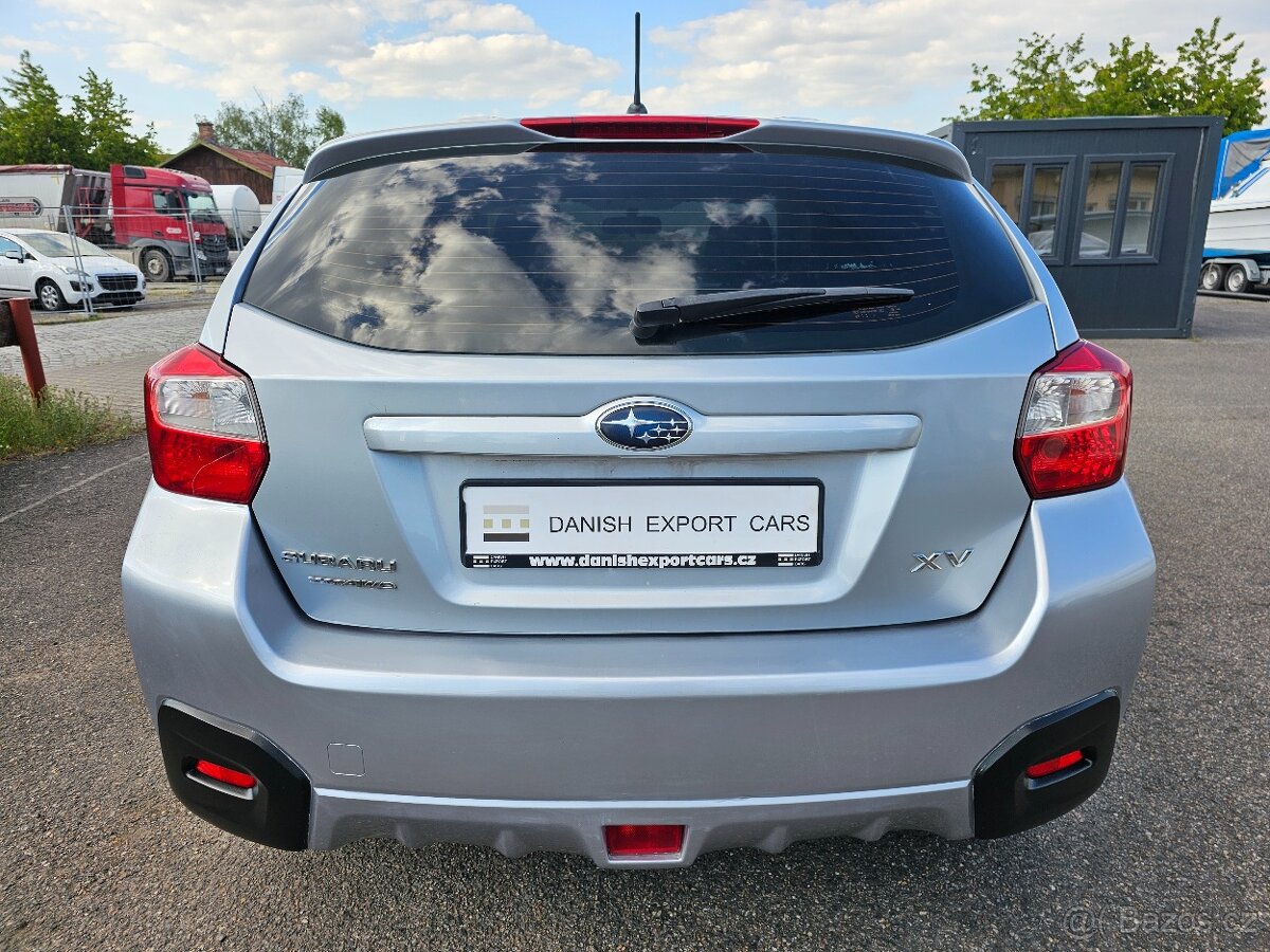 SUBARU XV 2014 1.6 84kW AWD 4x4,TEMPOMAT,VÝHŘEVY,SERVISKA - 6