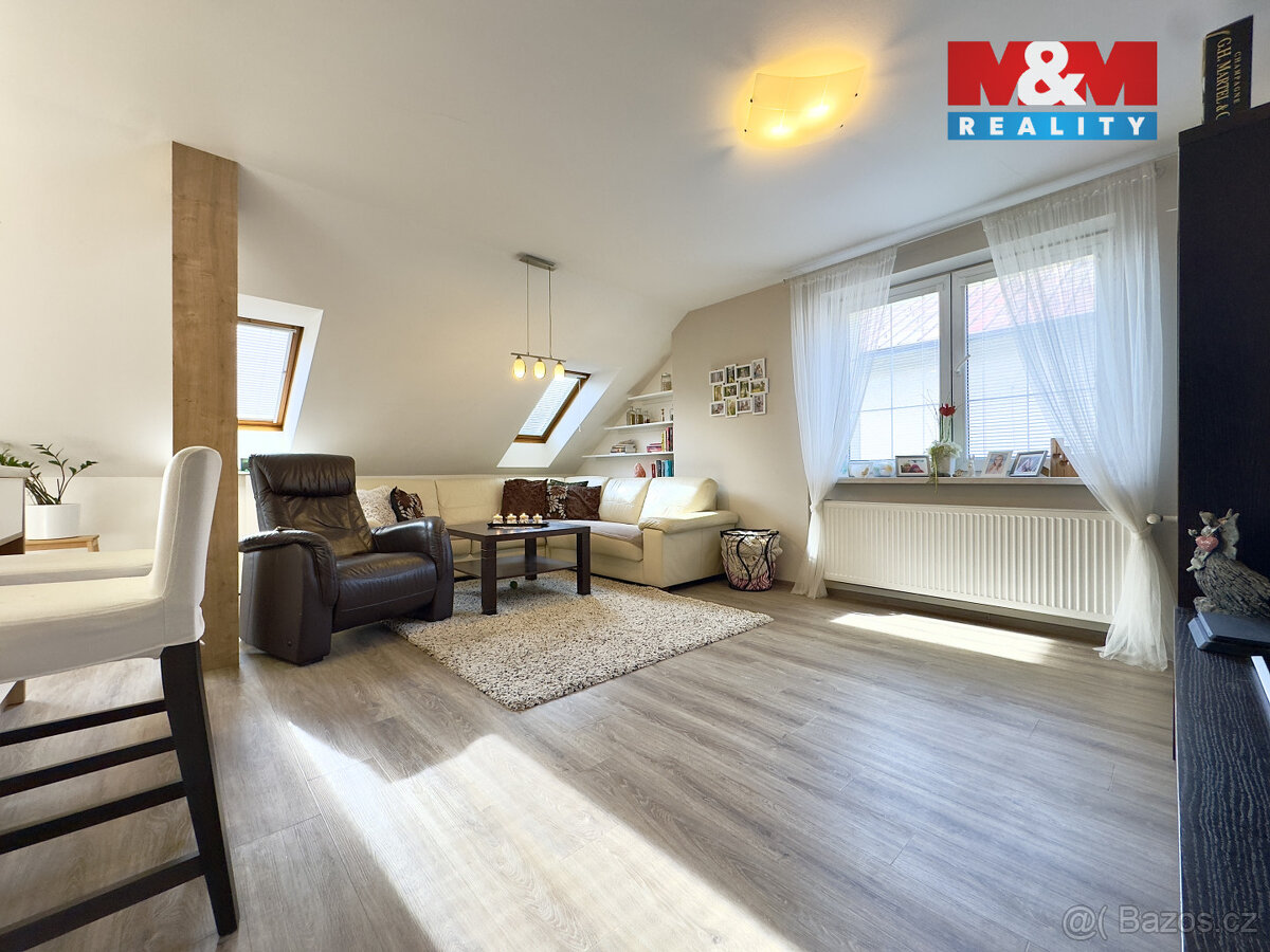 Prodej dvougeneračního RD v Hati, ul. Lipová - 6