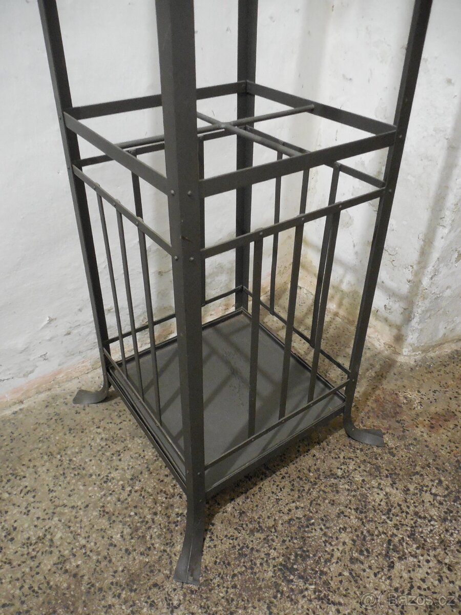 Velký věšák secesní - 6