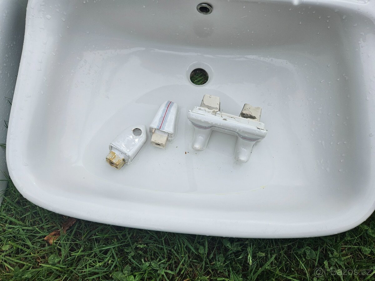 Koupelna - WC Jika Lyra plus, umyvadlo, bidet - 6