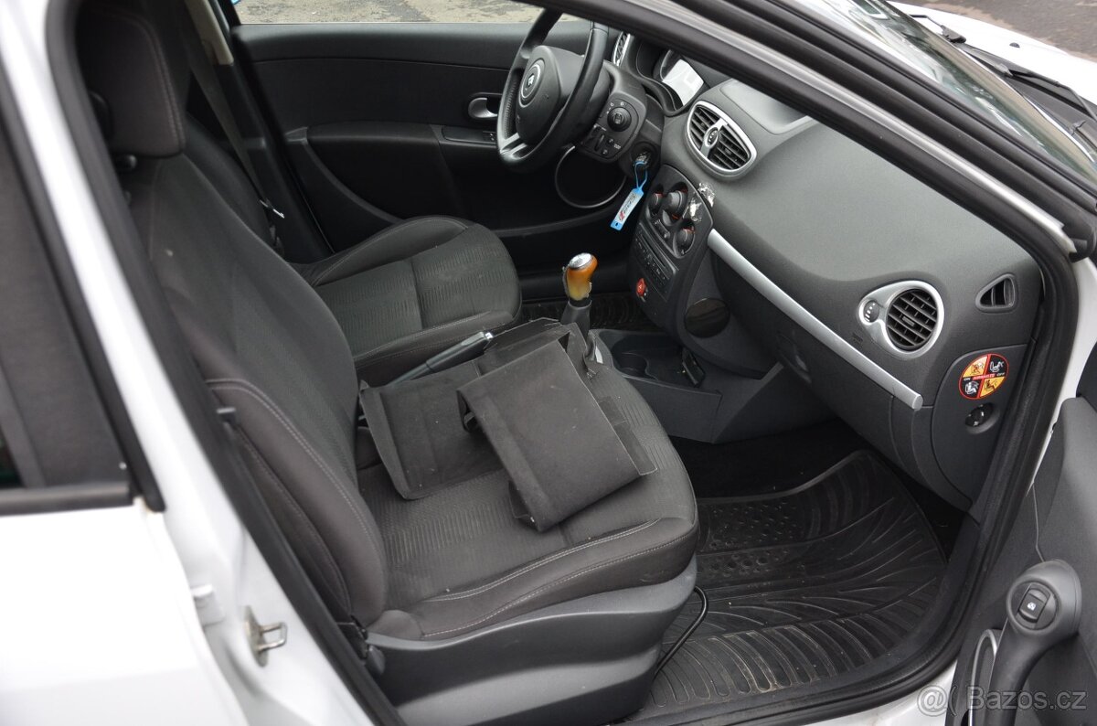 Renault Clio 3 Grandtour - originální díly - 6